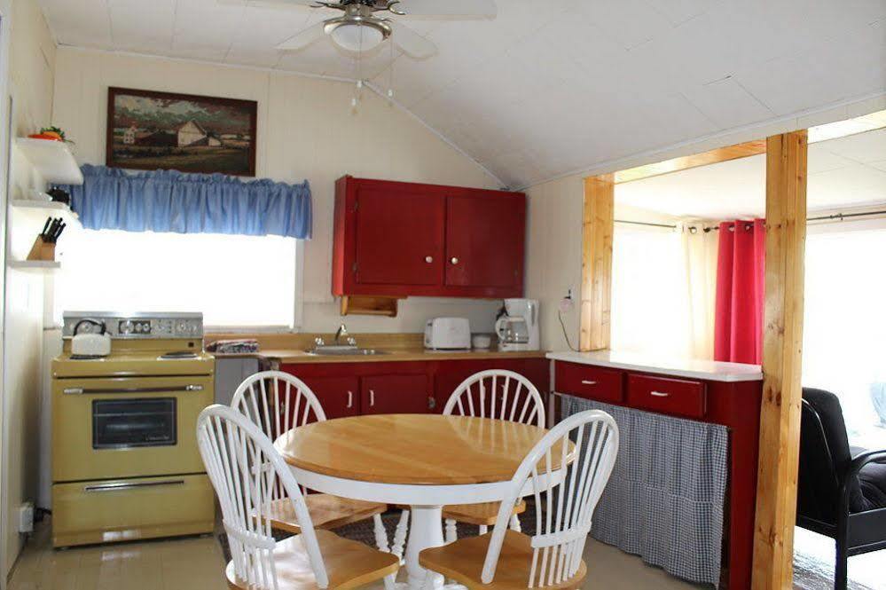 Mashkinonje Lodge Lavigne Экстерьер фото